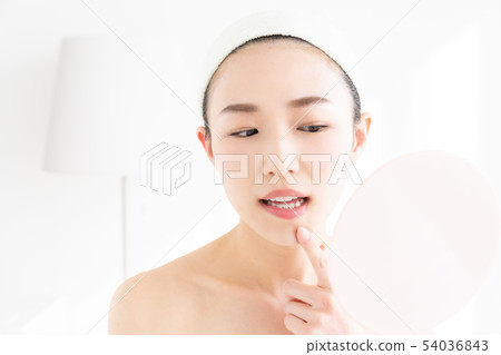 Beauty image Oral care Beauty image Oral care 54036843