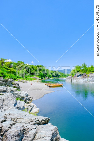 Nagatoroko Valley 54038379