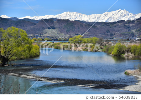 The Chikuma river and the North Alps 54039815