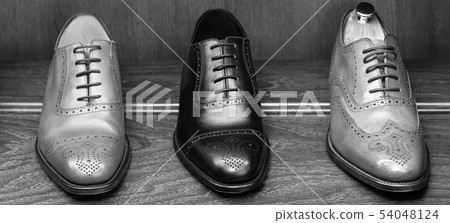 men footwear boutique store 54048124