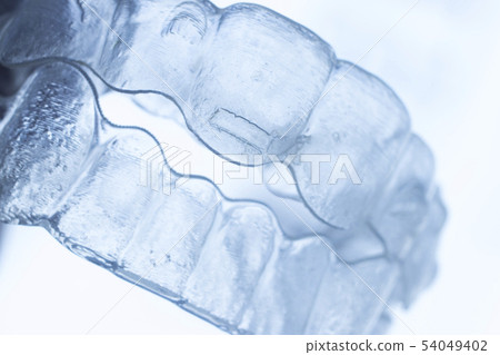 Invisible bracket teeth aligners 54049402