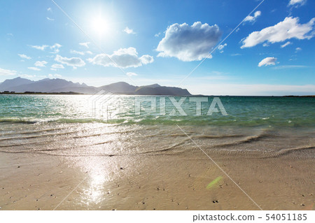 Lofoten 54051185