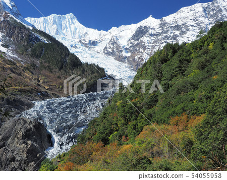Yunnan Umelyo Snow Mountain-Ameinaga Glacier Mingyong glacier, Meili Snow Mountain 54055958