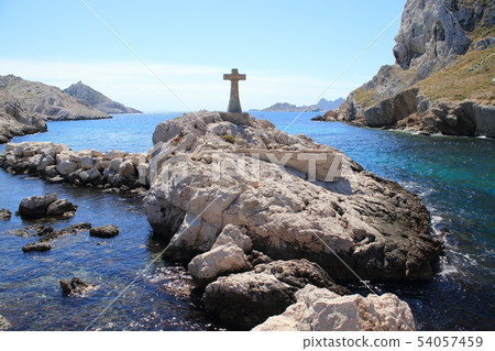 A small island that no one knows 54057459