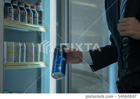 Convenience Store, beer, lager 54060697