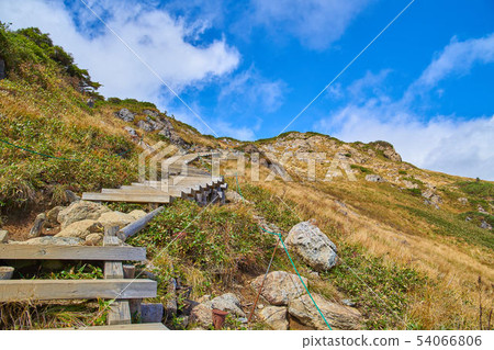 Fall Oze From Oyama Sawadayo and the middle point between Kozurusan and Kozurusan area 54066806