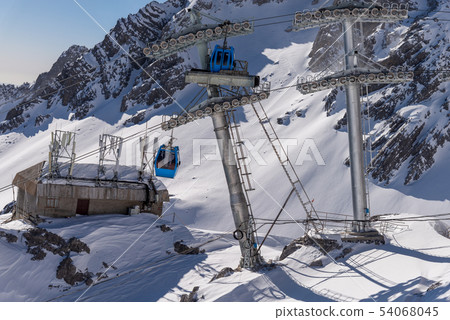 中國麗江玉龍雪山 中国観光スポット China Jade Dragon Snow Mountain 54068045