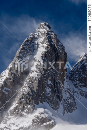 China Lijiang Jade Dragon Snow Mountain China Jade Dragon Snow Mountain 54068076