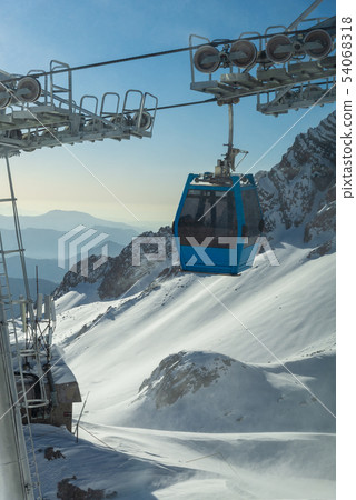 China Lijiang Jade Dragon Snow Mountain China Jade Dragon Snow Mountain 54068318