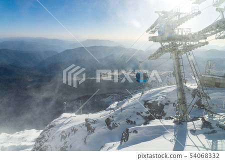 China Lijiang Jade Dragon Snow Mountain China Jade Dragon Snow Mountain China Lijiang Jade Dragon Snow Mountain China Jade Dragon Snow Mountain 54068332