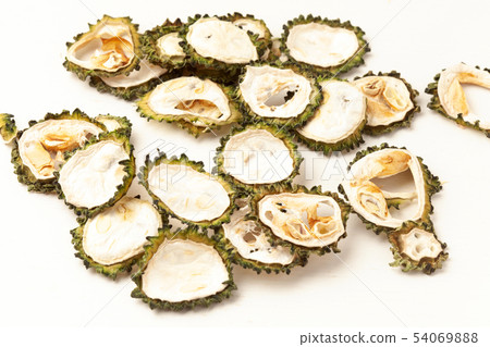 Dried bitter gourd 54069888