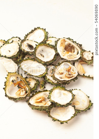 Dried bitter gourd 54069890