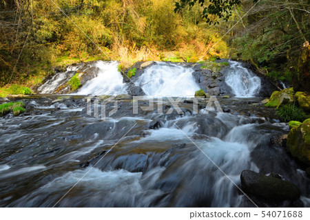 Yukishin waterfall Yukishin waterfall 54071688