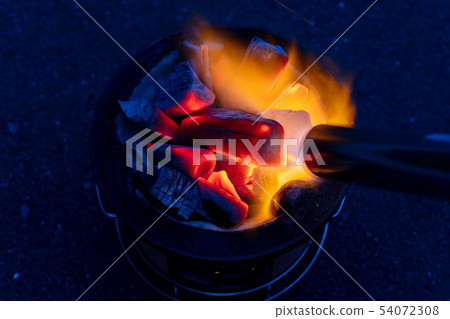 Seven Rings和Binchotan炭烤烤肉，烤雞肉，烤肉 54072308