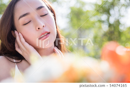 女人的美麗夏天 女人的美麗夏天 54074165