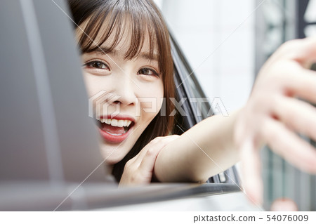 汽車，駕駛，旅行，度假，度假，年輕女子 54076009