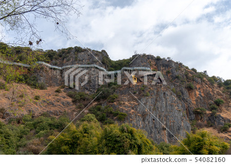 中國雲南麗江觀音峽 Scenic Spots in China 麗江第一景 茶馬古道 玉龍關入口 54082160