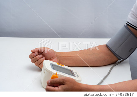 Blood pressure measurement Blood pressure measurement 54088617