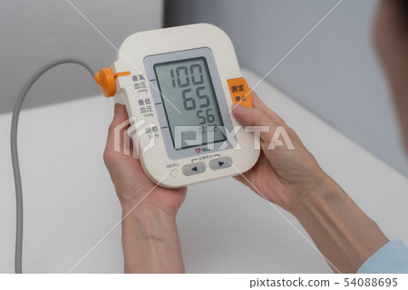 Blood pressure measurement 54088695