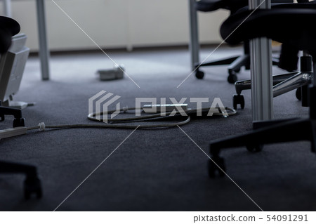 outlet, flooring, plug 54091291