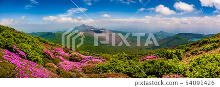 Takachihomine seen from Mt. Korea Mt. Miyama Kirishima blooming Takachihomine seen from Mt. Korea Mt. Miyama Kirishima blooming 54091426
