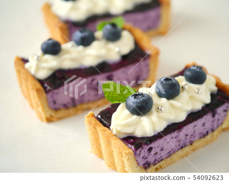 Blueberry rare cheese tart cut (horizontal position) 54092623