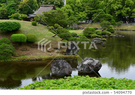 Suizenji Park in the rain Suizenji Park in the rain 54094770