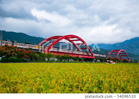 台灣花蓮玉里火車風光Asia Taiwan Hualien scenery 台灣花蓮玉里火車風光Asia Taiwan Hualien scenery 54096510