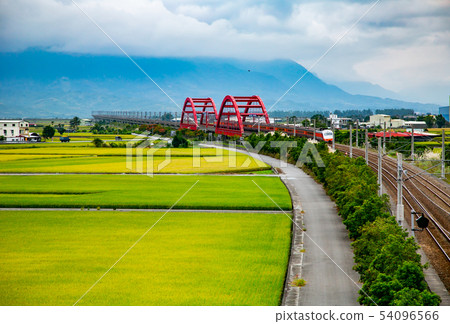 台灣花蓮玉里火車風光Asia Taiwan Hualien scenery 台灣花蓮玉里火車風光Asia Taiwan Hualien scenery 54096566