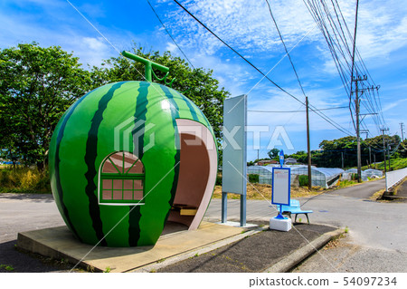 Konagai-cho fruit bus stop: Watermelon [Konagai-cho, Nagasaki Prefecture] 54097234