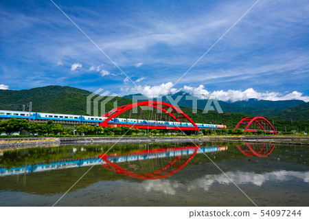 台灣花蓮玉里火車風光Asia Taiwan Hualien scenery 54097244
