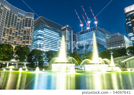 [Night scene] Marunouchi Wadakura Fountain Park 54097641