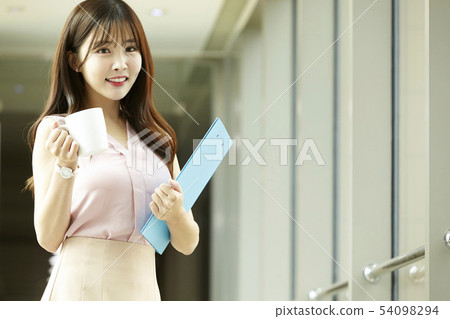 Company, office, office, building, corridor, office worker, business woman Company, office, office, building, corridor, office worker, business woman 54098294