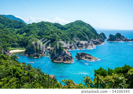 Uratou Coast Early Summer Blue Sky Uratou Coast Early Summer Blue Sky 54100345