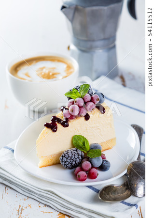 Cheesecake with berries and mint Cheesecake with berries and mint 54115512