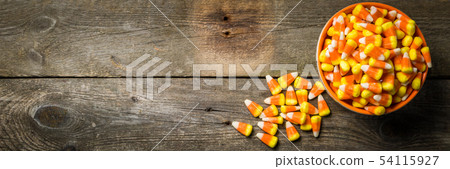 Halloween concept with cookies and candies Halloween concept with cookies and candies 54115927