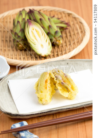Dragon Fruit Strawberry Tempura 54117809