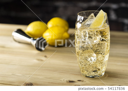 Highball Highball 54117836