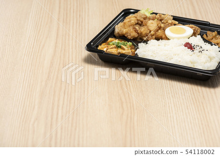 Fried chicken lunch 54118002