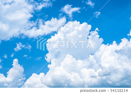 初夏的天空/藍天白雲 初夏的天空/藍天白雲 54118214