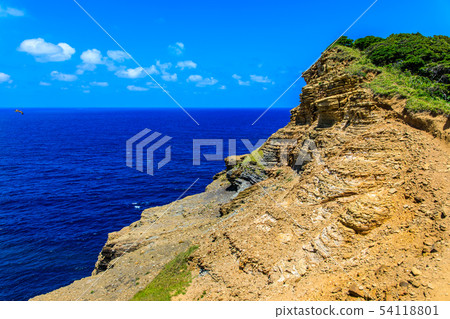 蘆之島（來自蛇谷的頂部）[長崎縣壹岐市] 54118801