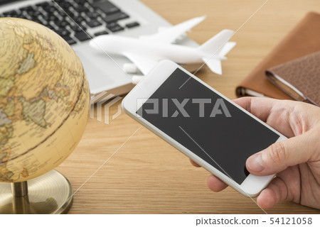 在智能手機上搜索互聯網 在智能手機上搜索互聯網 54121058