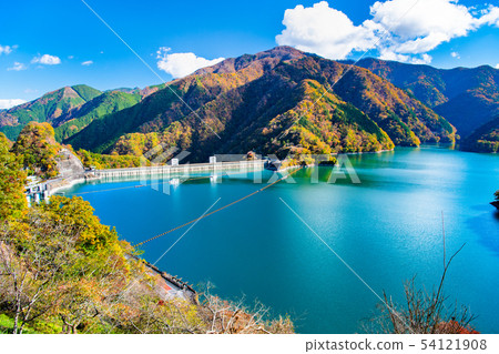 A view from the Okouchi Dam Happoiwa Observatory of Tokyo Okutama Autumn leaves A view from the Okouchi Dam Happoiwa Observatory of Tokyo Okutama Autumn leaves 54121908