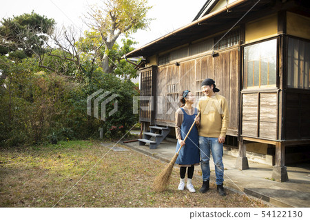 Garden cleaning 54122130