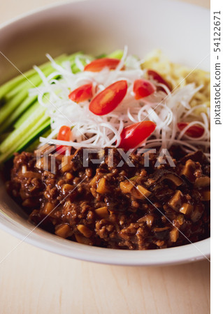 Jarger noodles Jarger noodles 54122671