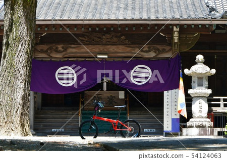 Hanashaubu flower bouquet iris Hanashaubu flower bouquet iris 54124063