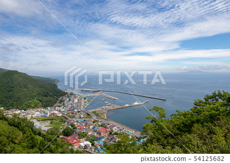Hokkaido, Shiretoko Peninsula, Rausu-cho and Kunikoshima Island 54125682