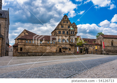 Old court, Alte Hofhaltung in Bamberg, Upper Franconia, Germany. Old court, Alte Hofhaltung in Bamberg, Upper Franconia, Germany. 54126713