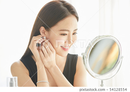 Women beauty Women beauty 54128554