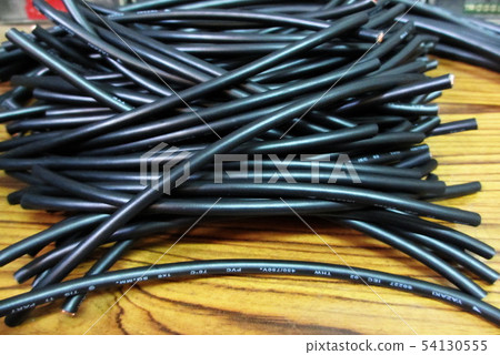 Copper Wire in plastic tupe Copper Wire in plastic tupe 54130555